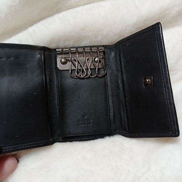 Authentic Gucci Keyring - Picture 5 of 10